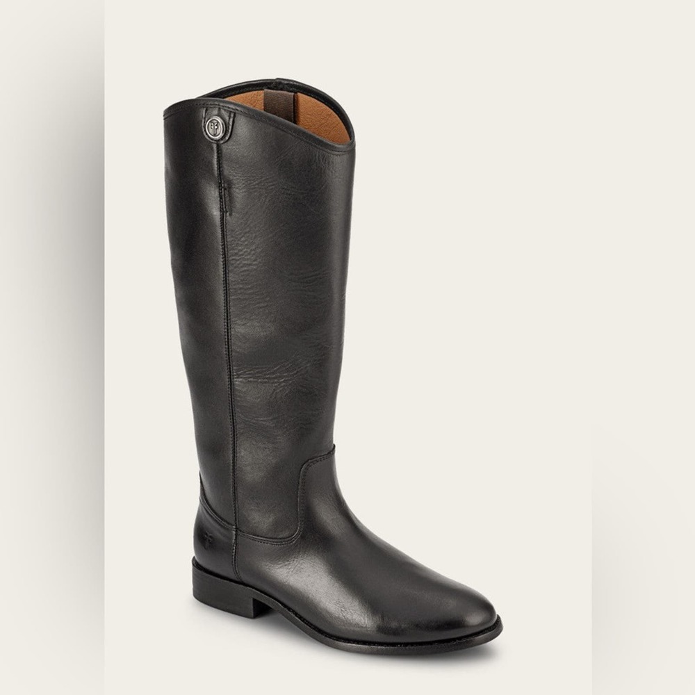 Frye Black Leather Heeled Boots with Timeless Design